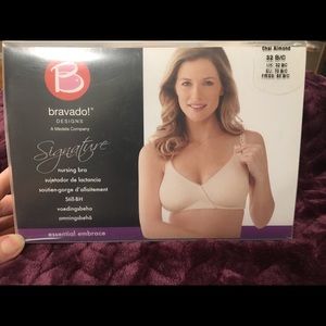 Bravado 32 B/C nursing bra